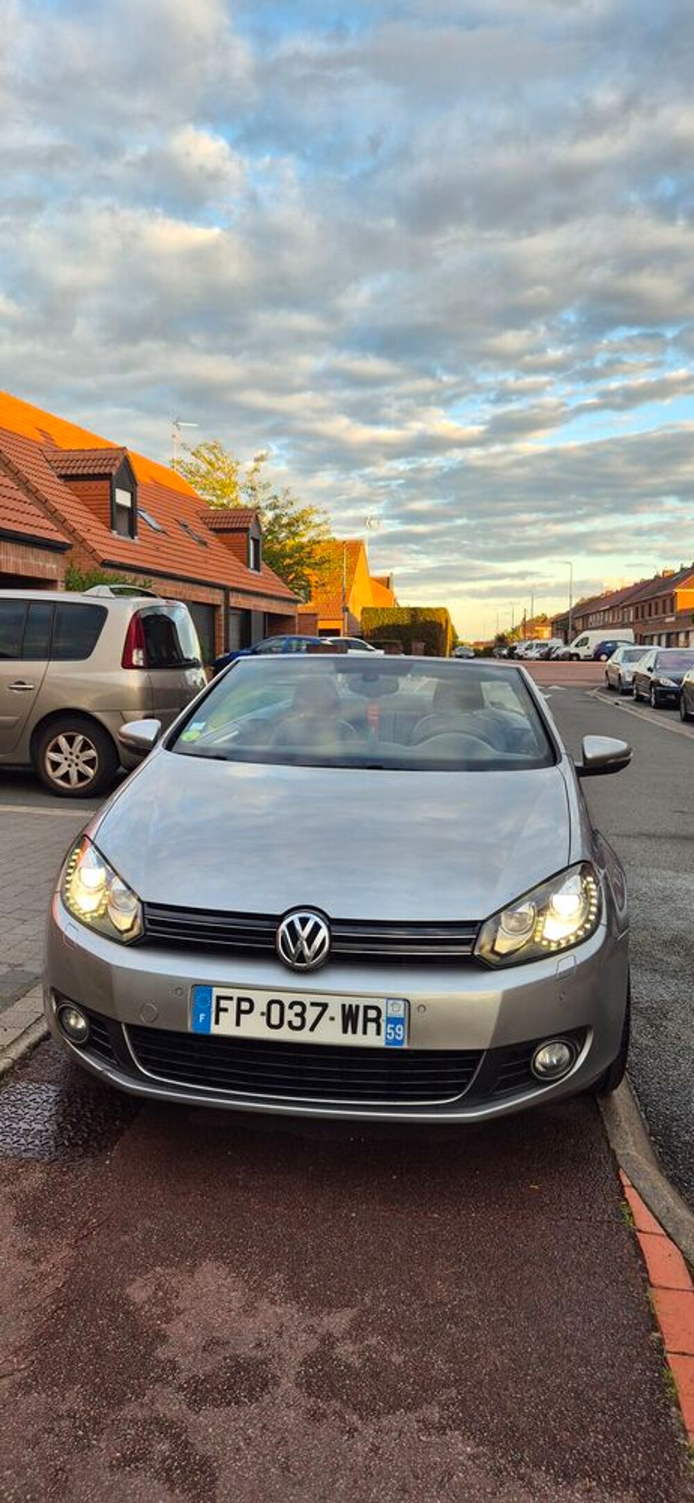 Golf Cabriolet 2.0 TDI 140 FAP BlueMotion Technology Carat Edition 2012 occasion 59250 Halluin