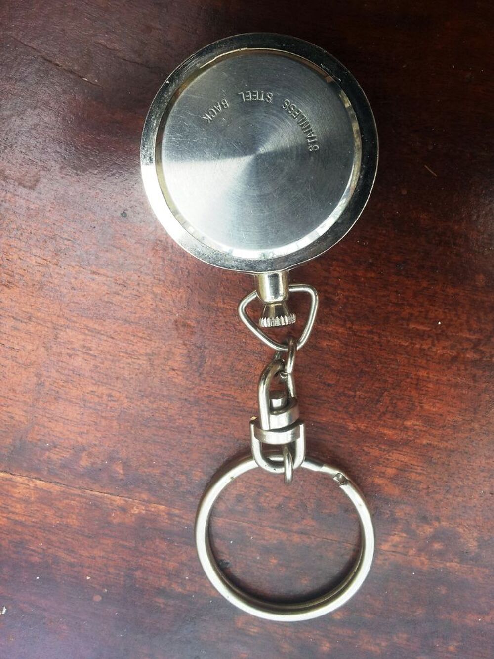 originale montre en acier Bijoux et montres