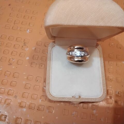 Magnifique bague or jaune T54, 0 91 carats de diamants 1 Bourg-Saint-Maurice (73)