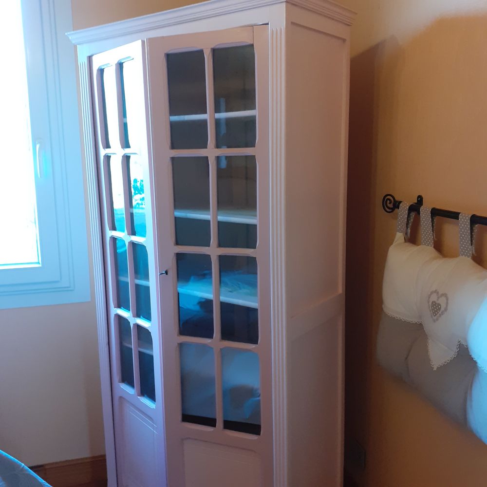 petite biblioth&egrave;que chambre larg 80 prof 35 haut 180 Meubles