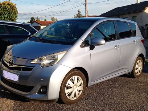 Toyota corolla verso MC 136 D-4D 5pl FAP Lin&eacute;a Terra