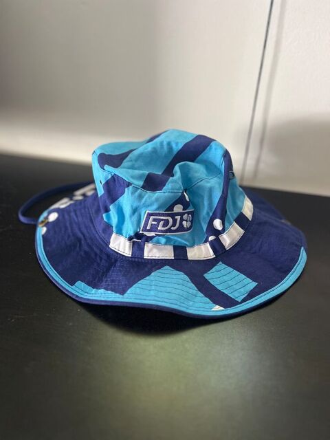 Bob / chapeau FDJ Tour de France 30 Toulon (83)