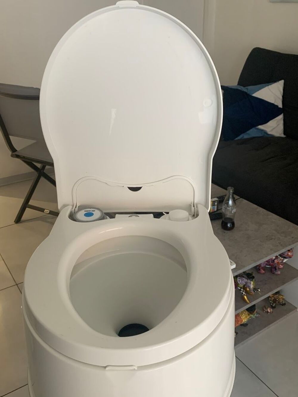 Toilette chimique portatif Electroménager
