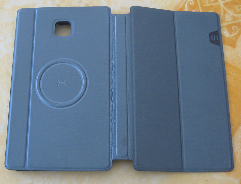 Housse Mobilis case pour Galaxy Tab A6 7 pouces Téléphones et tablettes
