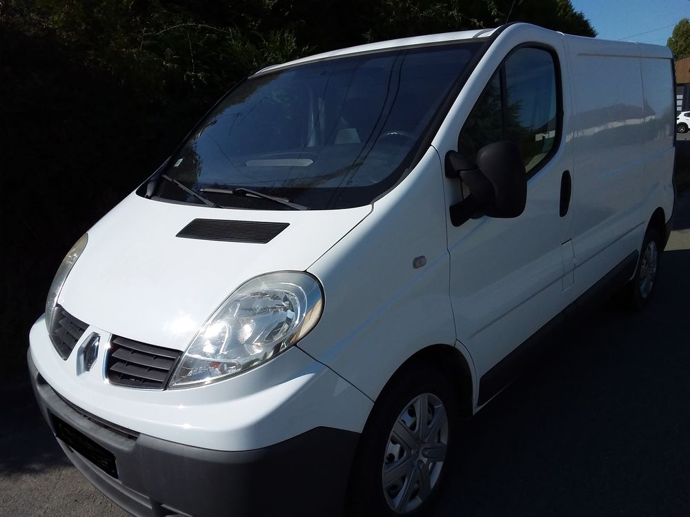 Trafic TRAFIC CA 2.0 DCI 90 L1H1 1200 KG CONFORT 2009 occasion 53950 Louvern&eacute;