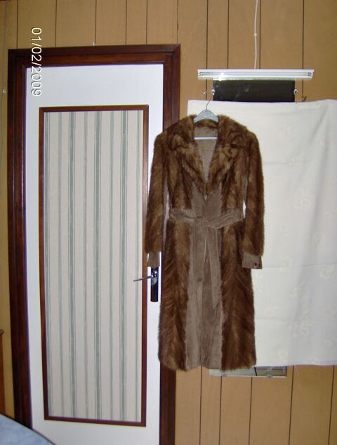 manteau de fourrure  250 Loffre (59)