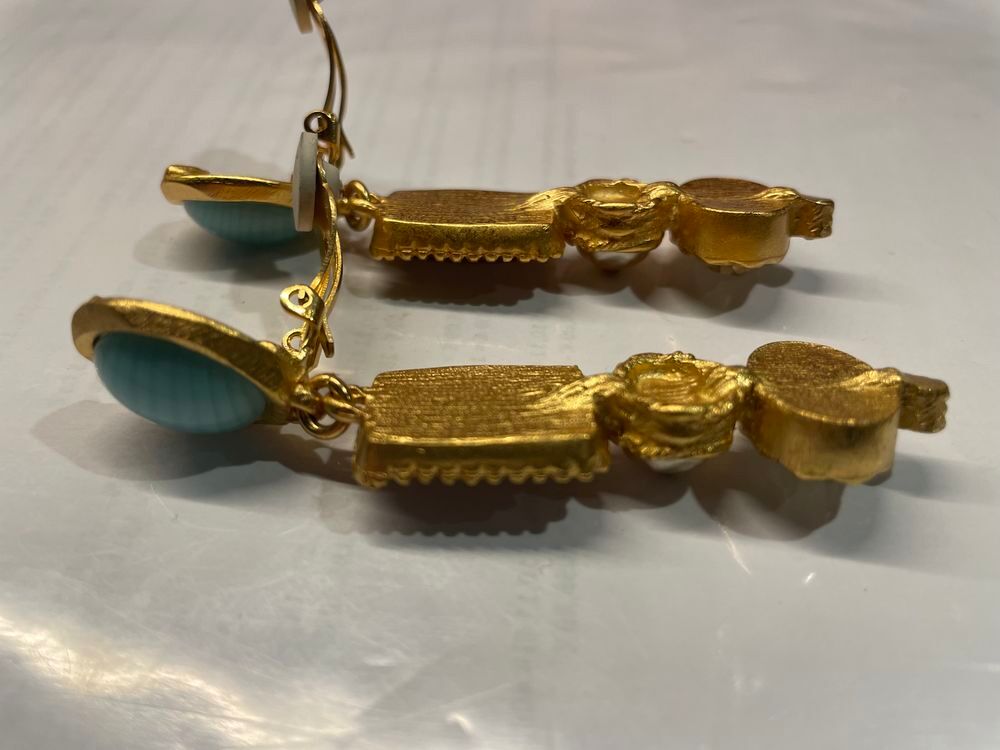 Clip dor&eacute;e cab bleu + pendant r&eacute;sine mauve perle strass CL Bijoux et montres