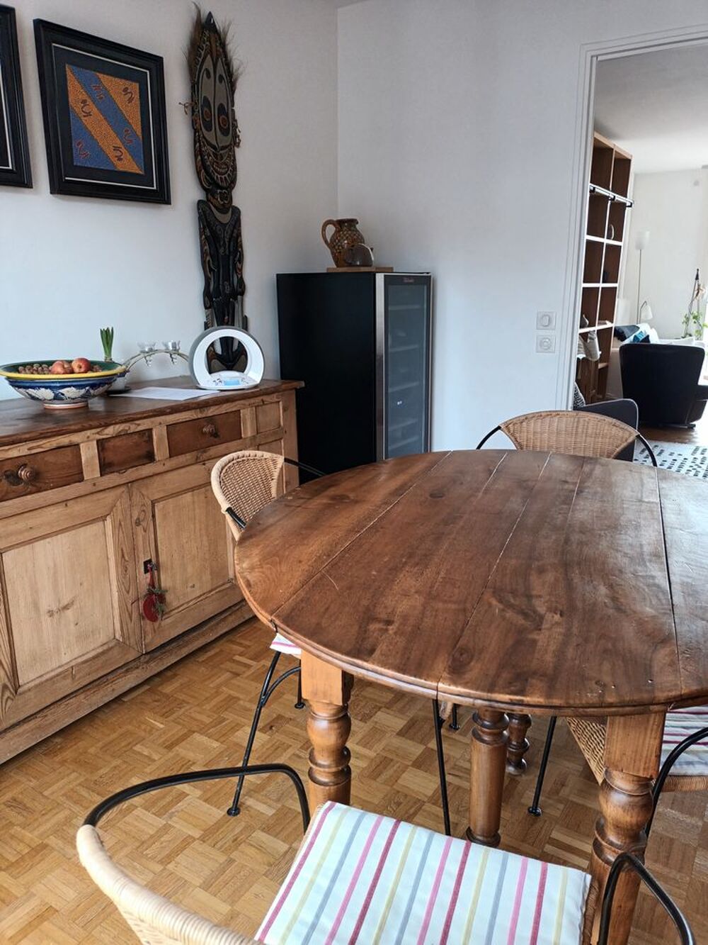 Table en noyer Meubles