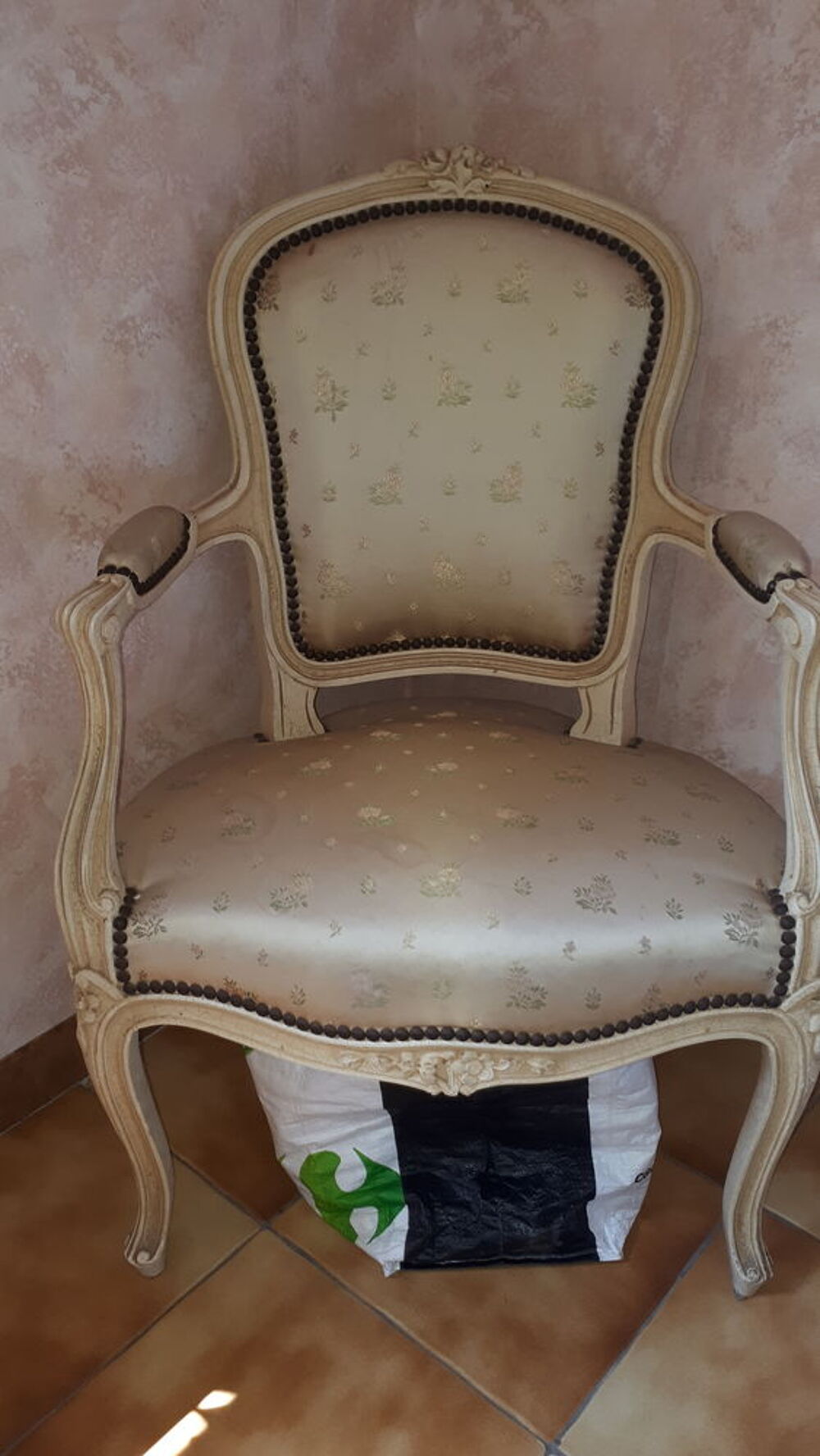 Bois de lit + bergerie + coiffeuse &agrave; Emporter &agrave; Biot 06410 Meubles