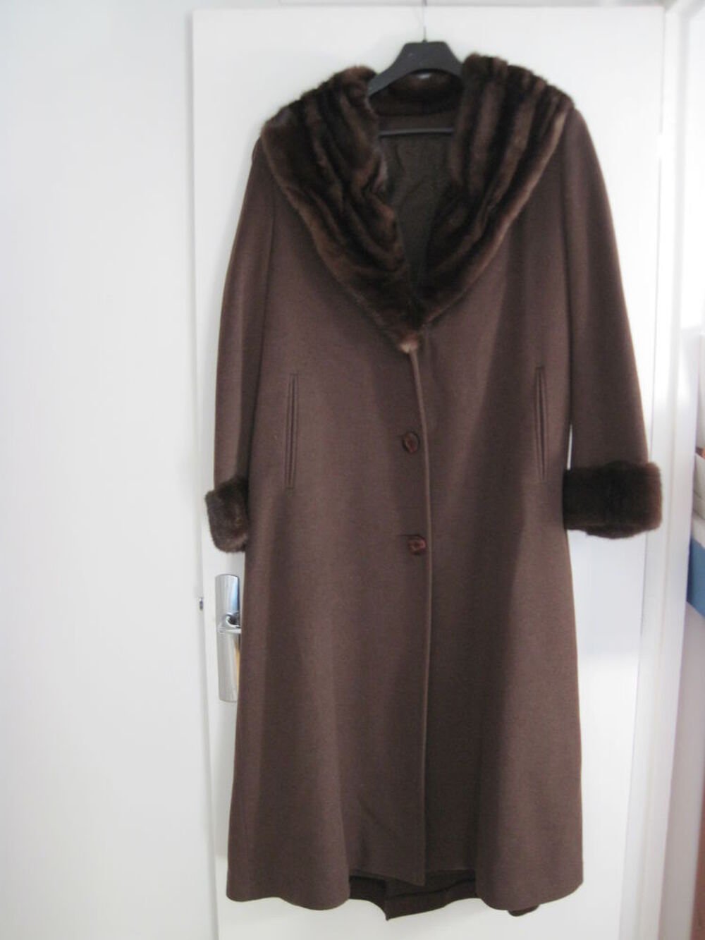 Manteau laine angora et cachemire Sprung Fr&egrave;res Vtements