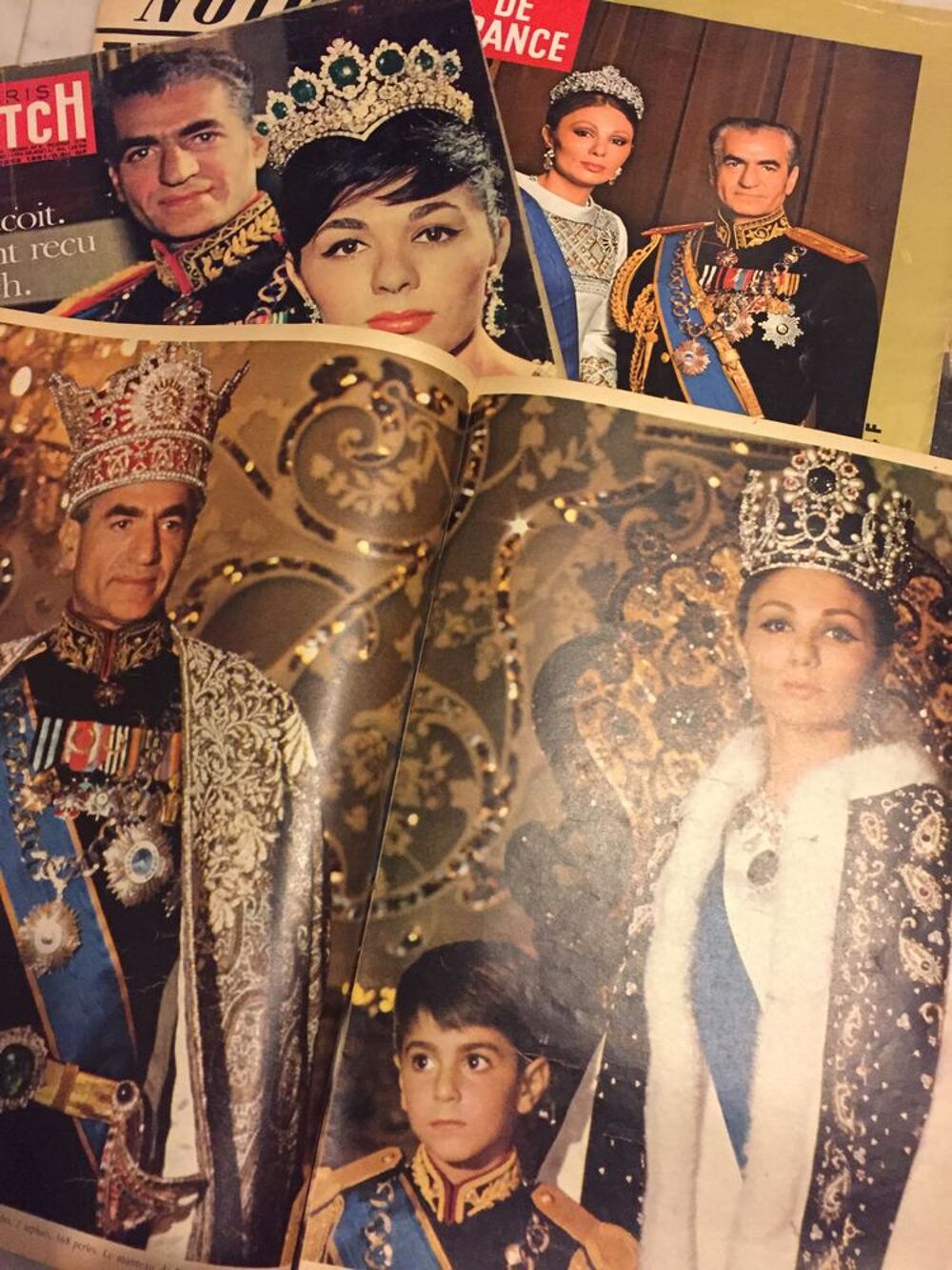 Le Shah et la Shahbanou &agrave; la Une (entre1959 et 1974) Livres et BD