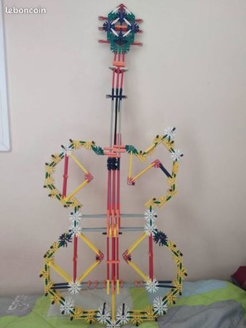 K'NEX Mont&eacute; GUITARE &Eacute;lectrique L 100 x 40 X p5 Jeux / jouets