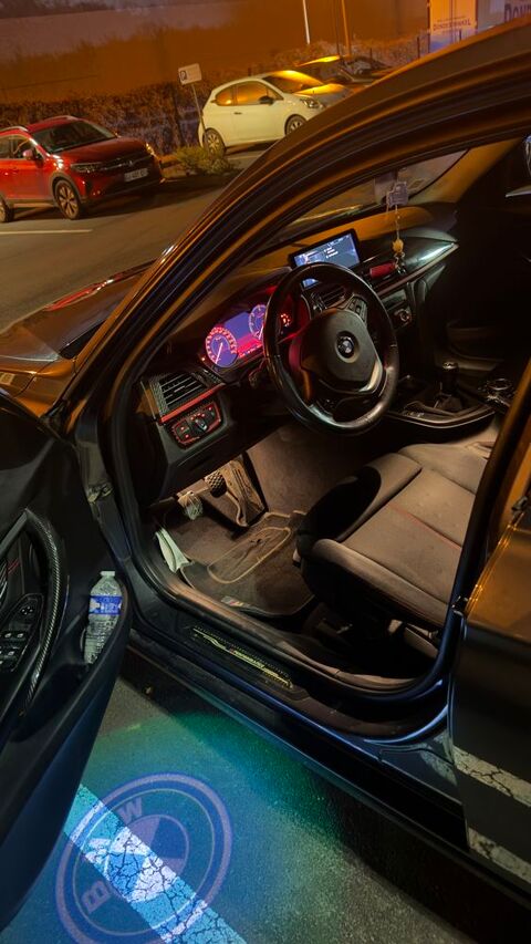 BMW S&eacute;rie 3 Gran Turismo 318d 143 ch 122 g Sport 2013 occasion Tourcoing 59200