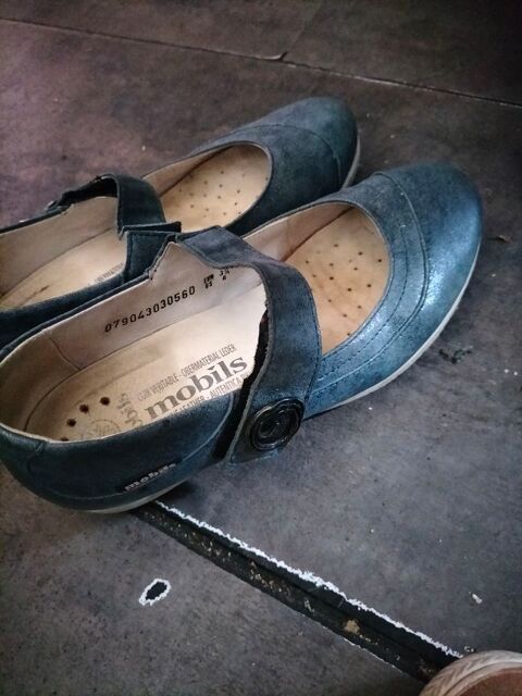 Ballerine babies mobils cuir pointure 38 trs bon tat 19 Cachan (94)