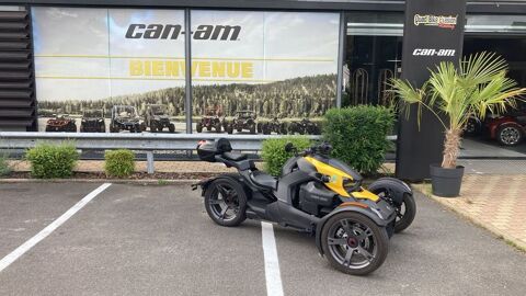 Moto CAN AM 2021 occasion Cognac 16100