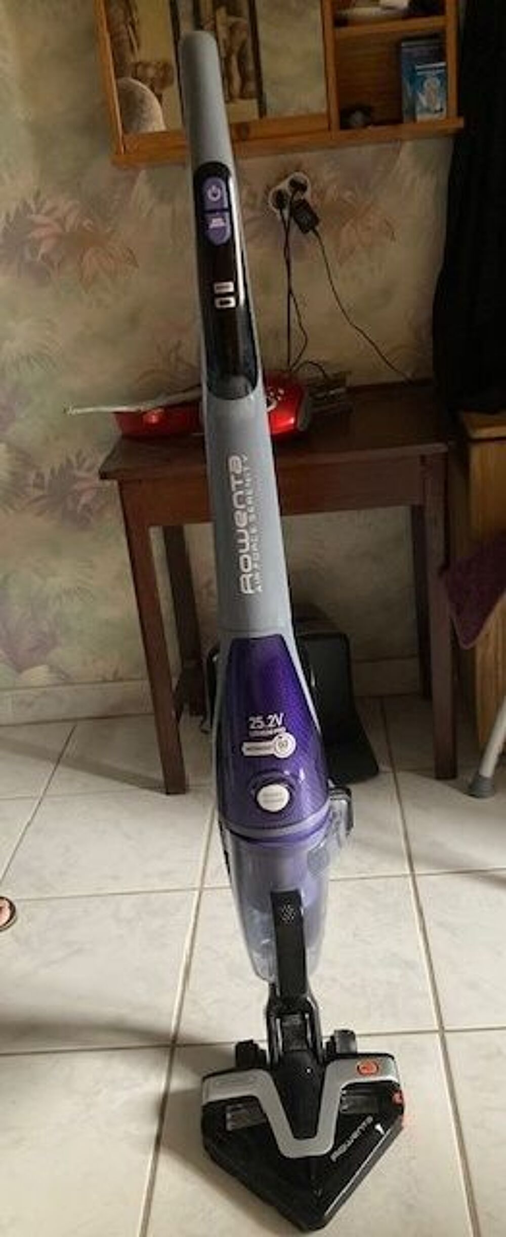 aspirateur balai sans fil ROWENTA Electroménager