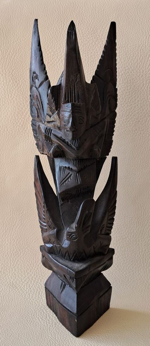 statue en bois sculpté indonésienne du dieu Garuda
12 Carnon Plage (34)