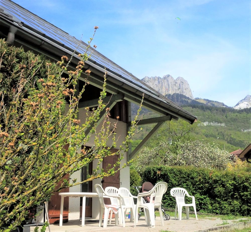   Vacances en CHALET 1 KM DU LAC D'ANNECY
terrasse parc pakg
Rhône-Alpes, Talloires (74290)