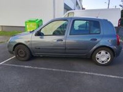 Clio II Clio 1.5 dCi 65 Campus 2005 occasion 02310 Charly
