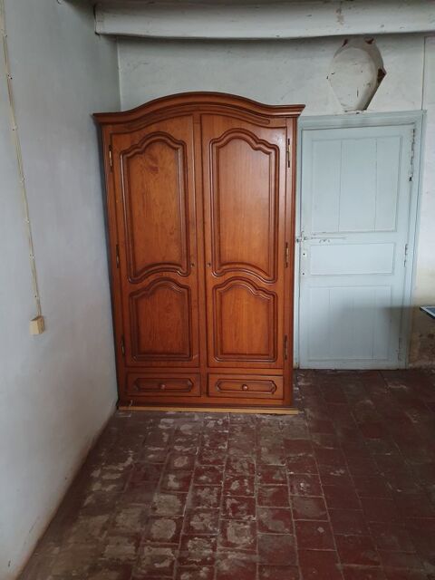 armoire merisier + fauteuil bureau 100 La Plaine (49)
