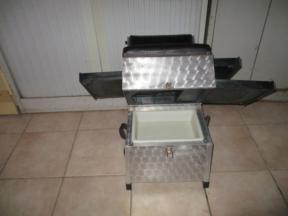  caisse &agrave; p&ecirc;che tout en alu , 3 tiroirs + rangement Sports