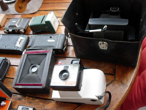 Appareils photos 0 Biot (06)