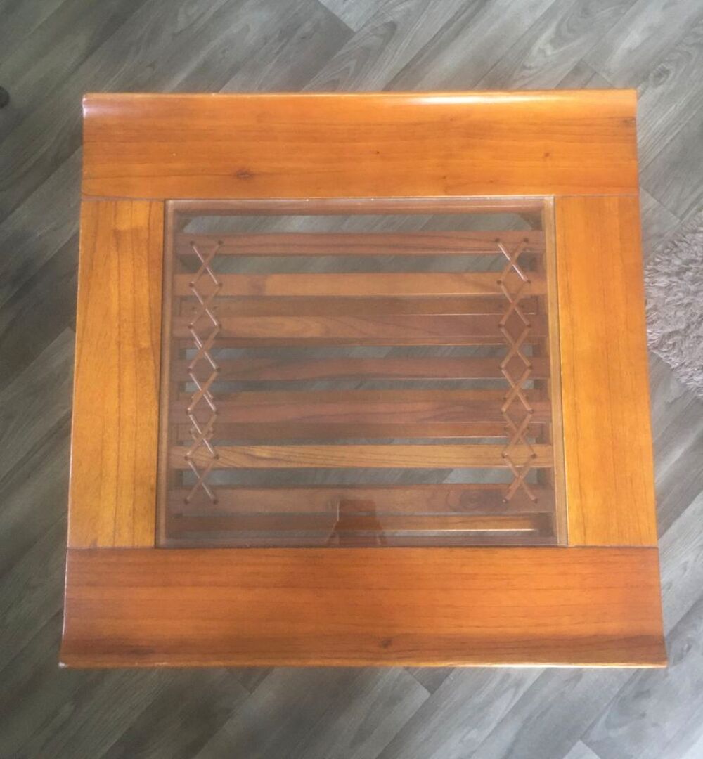 Table basse carr&eacute; en bois Meubles