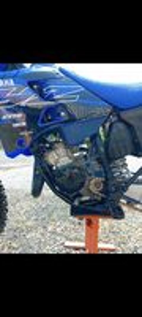 YAMAHA 2003 occasion 12100 Millau