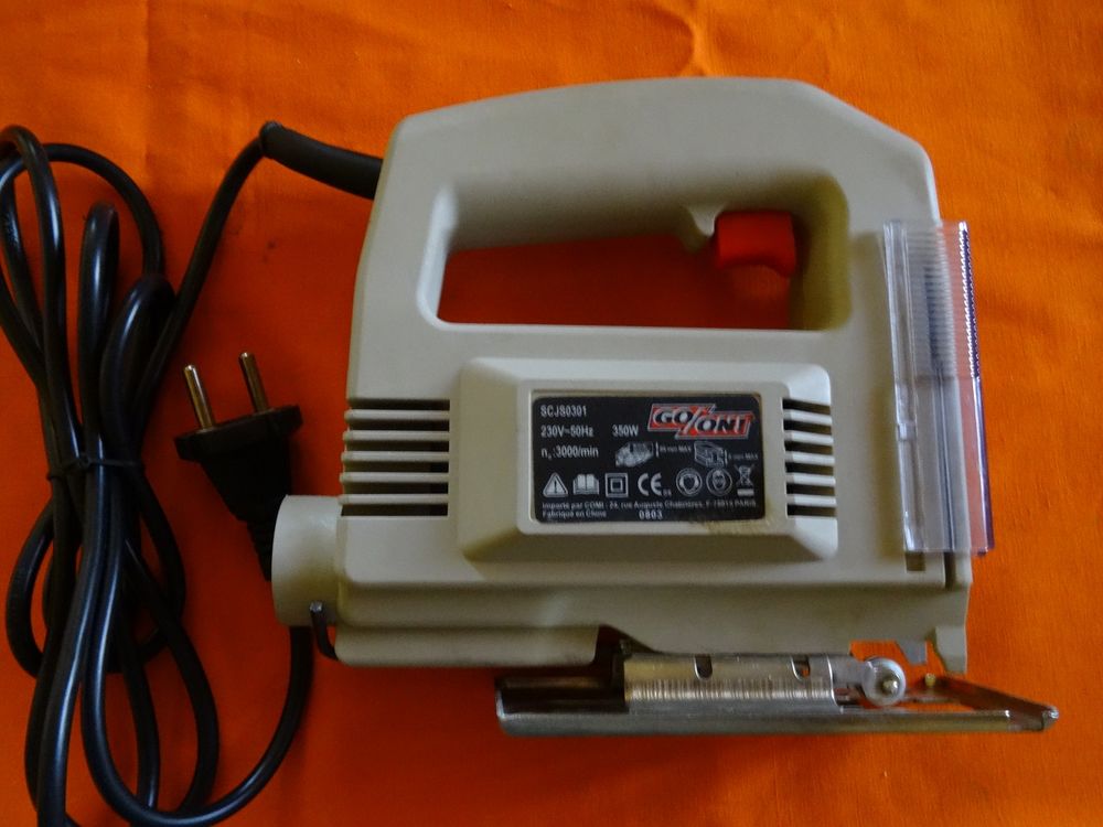 Scie sauteuse Bricolage