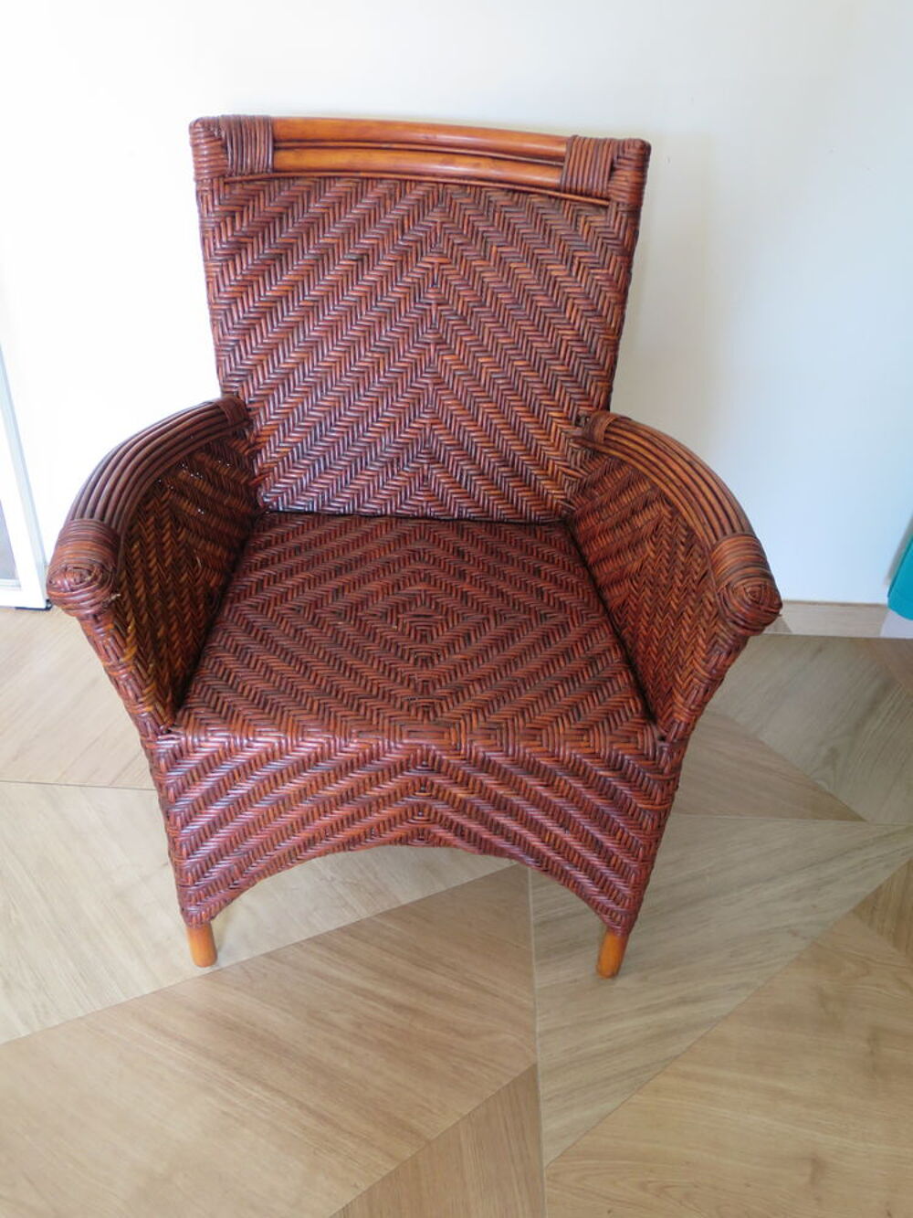 Vintage -Lot de 2 fauteuils en rotin tress&eacute; -coussins Meubles