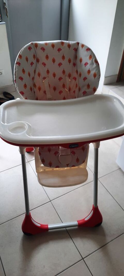 Chaise haute bébé Nantes (44)