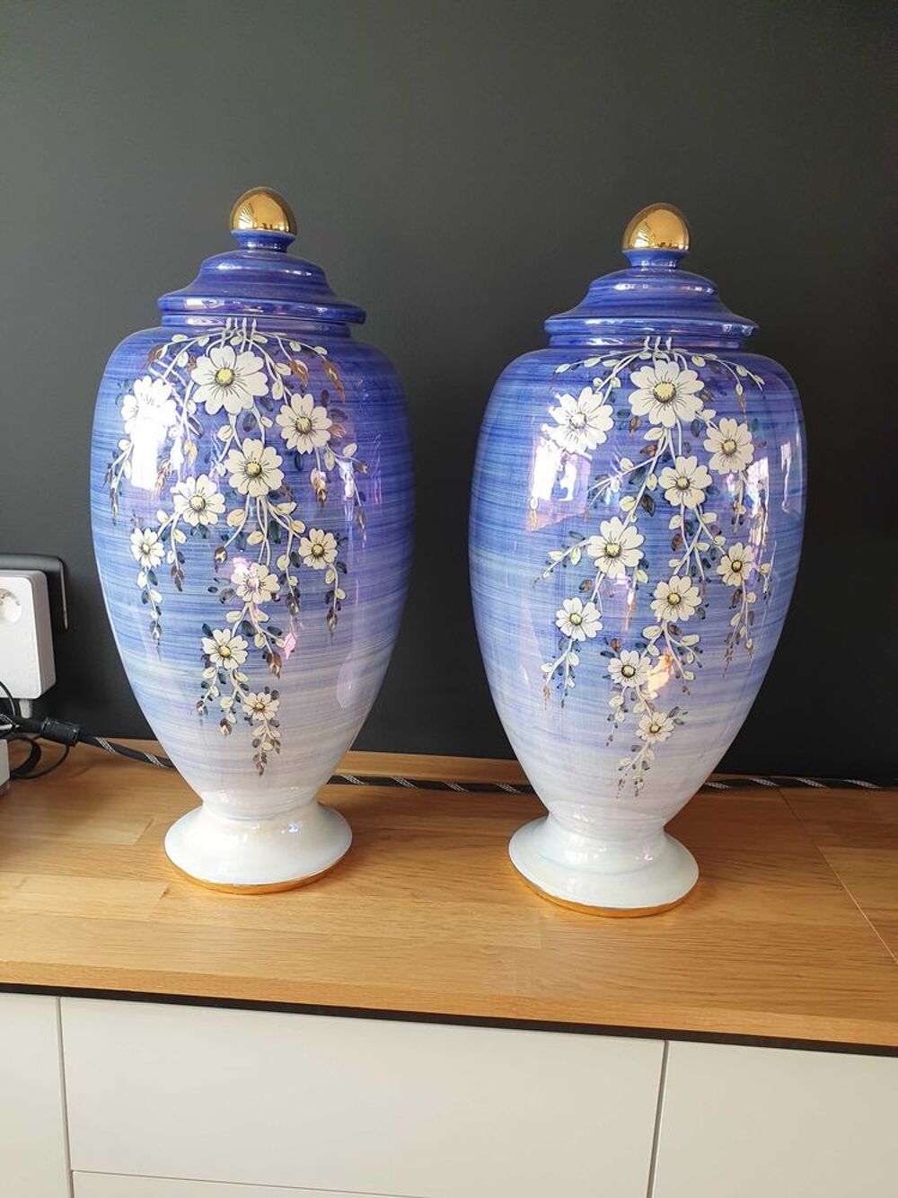 lot de 2 vases bleus fleuris Décoration