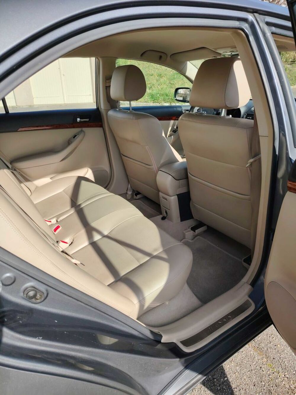 Avensis MC 177 D-4D Clean Power 2008 occasion 07100 Annonay