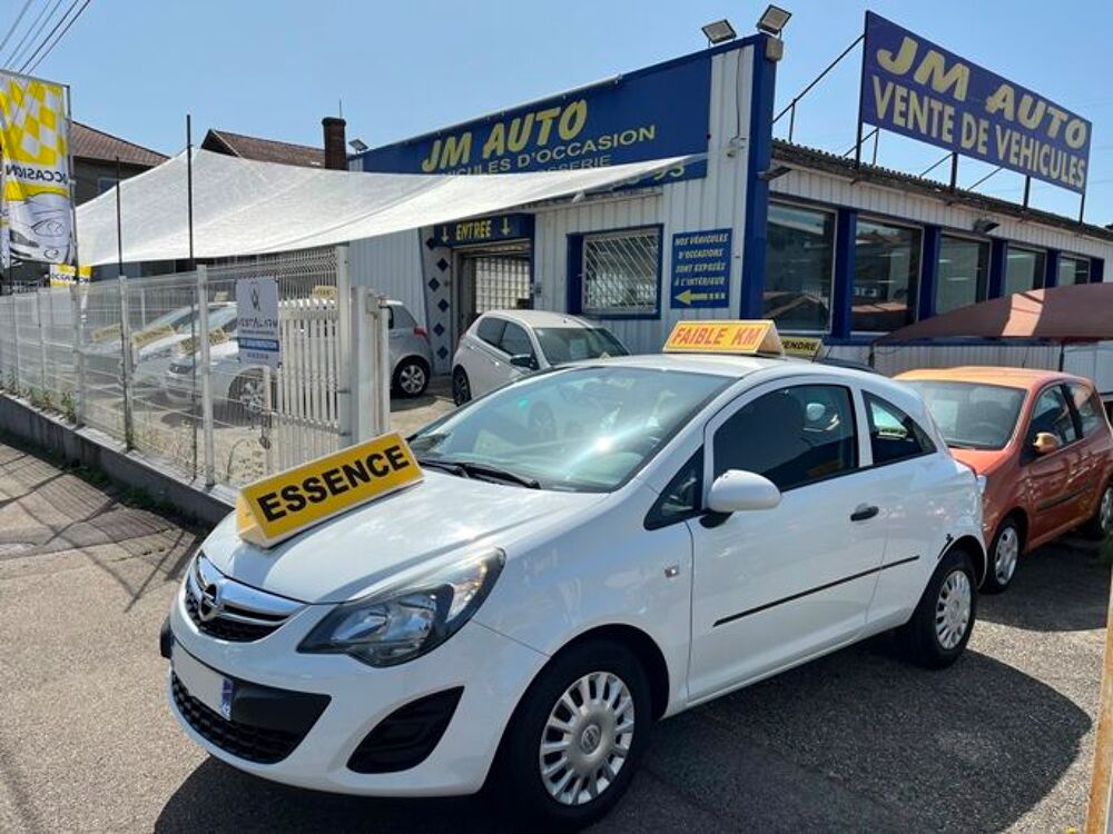 Corsa essence 2014 occasion 42700 Firminy