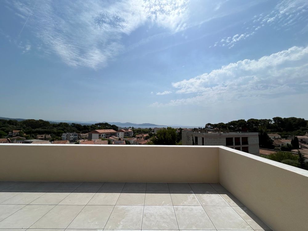 Vente Appartement La Ciotat – dernier étage : T4/5 d'exception avec grande terrasse, spa et vue mer La ciotat