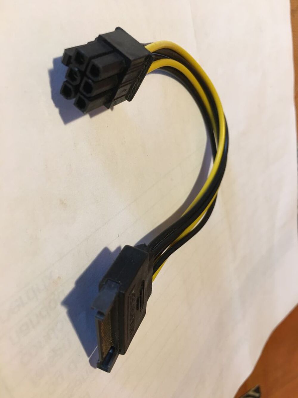 cable sata vers 6pin Matriel informatique