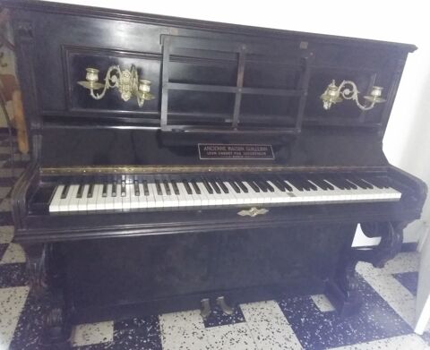 Piano droit 350 Montpellier (34)