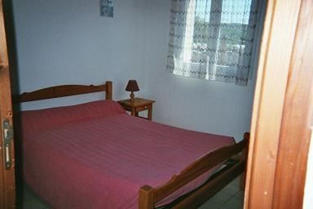   Maisons 2 à 4 personnes SUD ARDECHE LANAS Rhône-Alpes, Lanas (07200)