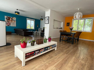  Maison à vendre 6 pièces 227 m²