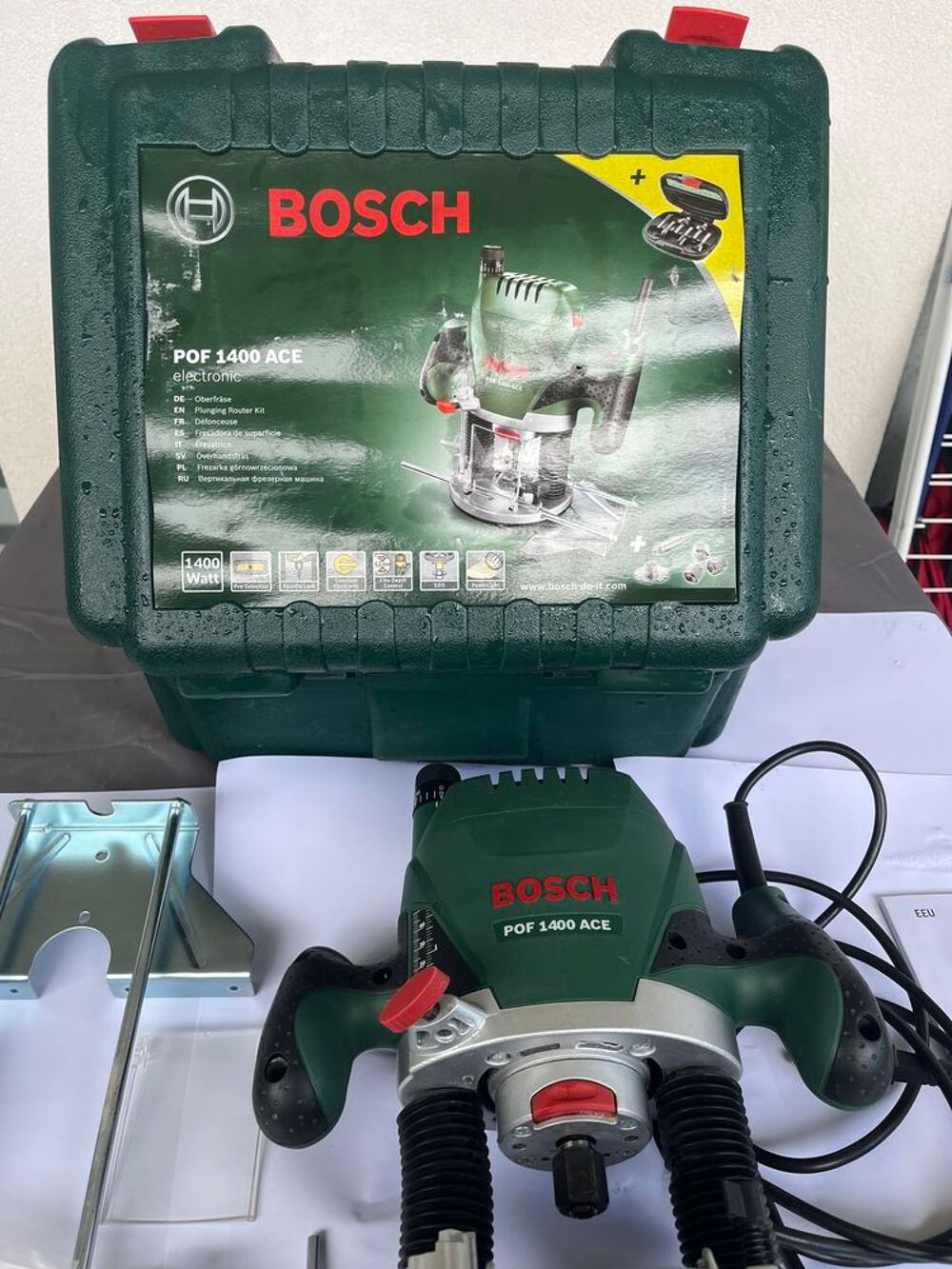 D&eacute;fonceuse Bosch POF1400 ACE &eacute;tat neuf Bricolage