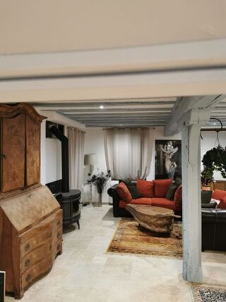  Proprit/chteau  vendre 6 pices 220 m