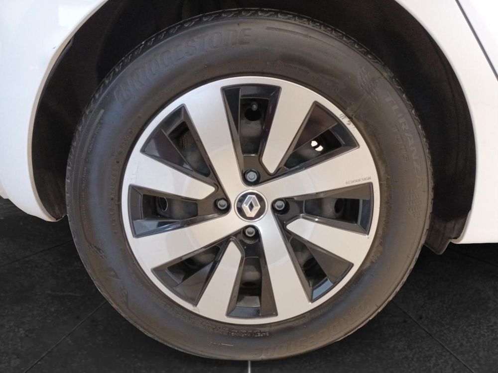 Clio V Clio E-Tech full hybrid 145 Equilibre 2022 occasion 08000 Charleville-M&eacute;zi&egrave;res