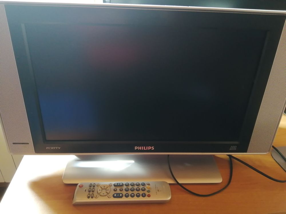 TV flat tv HD Phillips 51 cm Photos/Video/TV