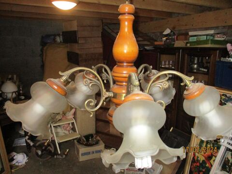 lustre ancien 70 Villecomtal (12)