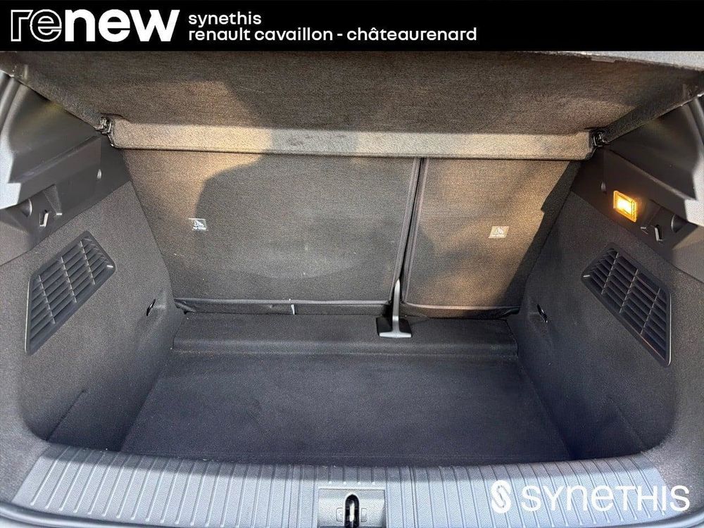M&eacute;gane Megane E-Tech EV40 130ch standard charge Equilibre 2023 occasion 84300 Cavaillon
