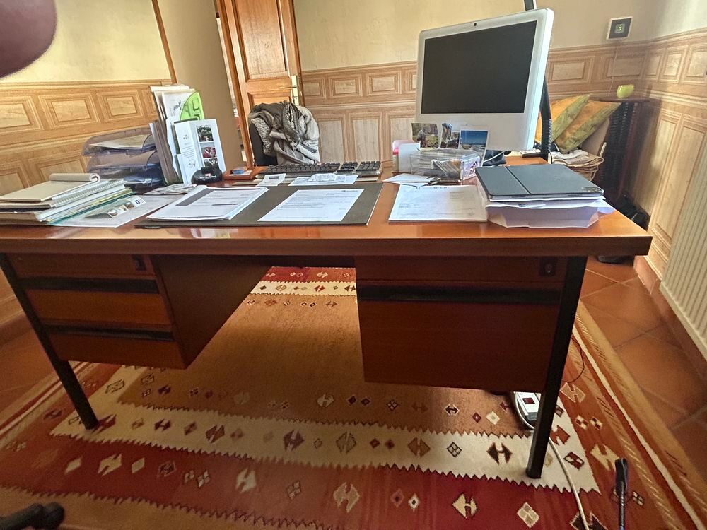 Bureau H&ecirc;tre Meubles