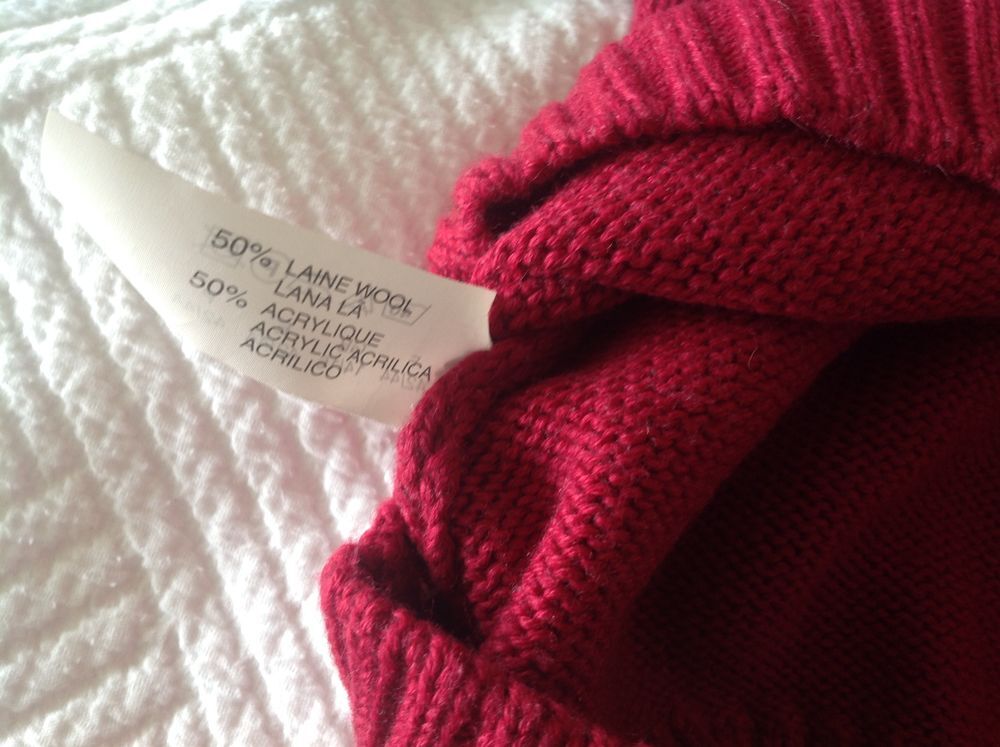 Pullover col roul&eacute; taille 38/40 Vêtements