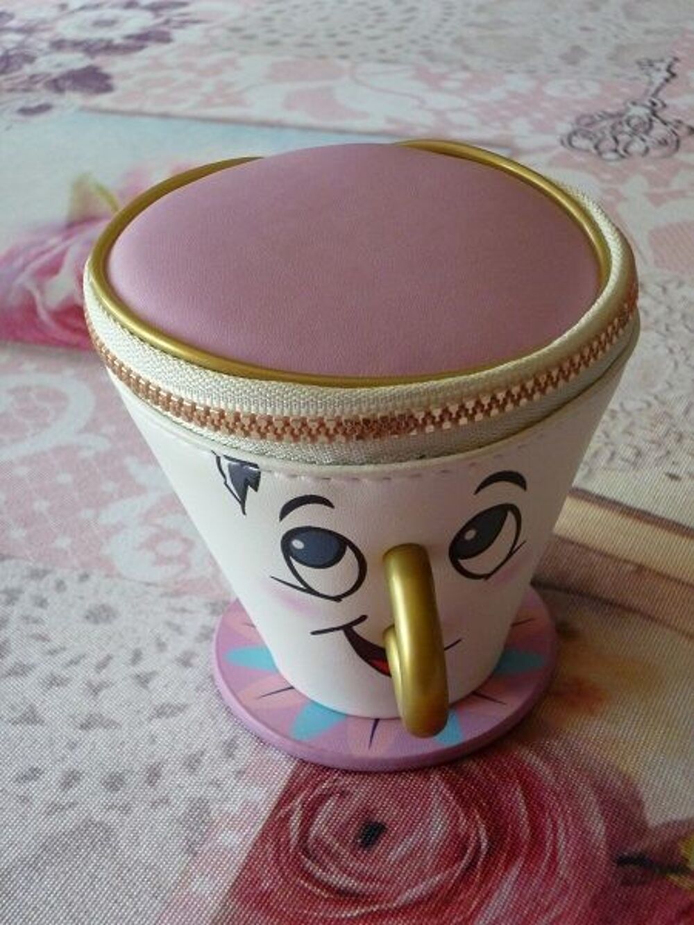 Porte-monnaie Zip disney Belle et Bete japon manga anime des 