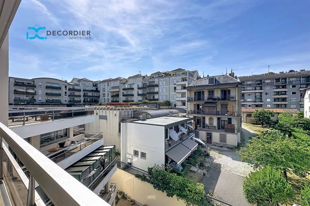 Vente Appartement EVIAN STUDIO RÉNOVÉ AVEC BALCON Evian les bains