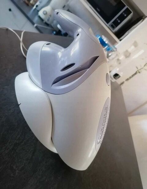 Aspirateur de table 15 Gonfaron (83)